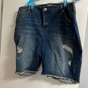 Torrid shorts size 26